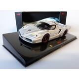 Ferrari Ferrari FXX #16 - 1:43 - Hot Wheels Elite Ferrari Ferrari FXX #16 - 1:43 - Hot Wheels Elite