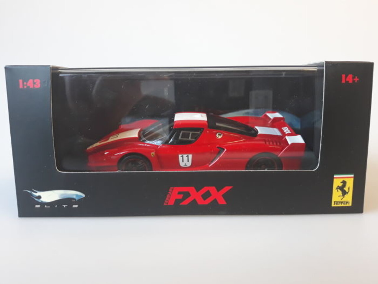 Ferrari Ferrari FXX #11 - 1:43 - Hot Wheels Elite