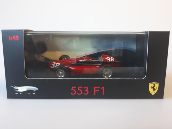 Formule 1 Ferrari 553 F1 #38 - 1:43 - Hot Wheels Elite