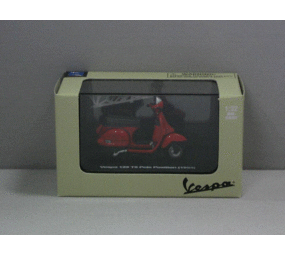 Vespa Vespa 125 TS Pole Position (1985) -1:32 - NewRay Vespa Vespa 125 TS Pole Position (1985) -1:32 - NewRay