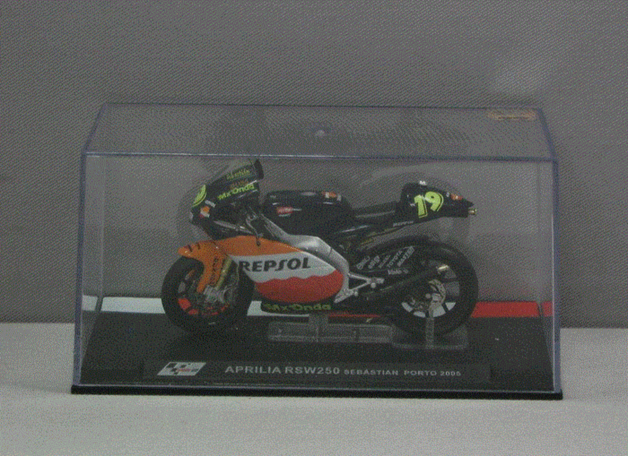 Aprilia Aprilia RSW250 'Sebastian Porto' 2005 #19 -1:24 - Altaya Aprilia Aprilia RSW250 'Sebastian Porto' 2005 #19 -1:24 - Altaya