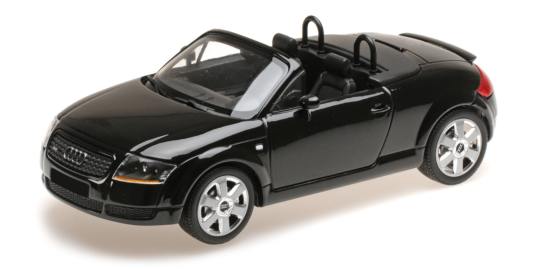 Miniature Minichamps 1/18 Audi TT Roadster Cabriolet 2006 - Bleu Sombre - Réf 100015031
