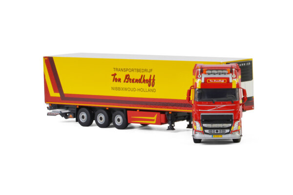 Volvo Volvo FH4 Globetrotter XL 4x2 + Reefer  Semitrailer 3 axle 'Ton Brandhoff' - 1:50 - WSI Models Volvo Volvo FH4 Globetrotter XL 4x2 + Reefer  Semitrailer 3 axle 'Ton Brandhoff' - 1:50 - WSI Models