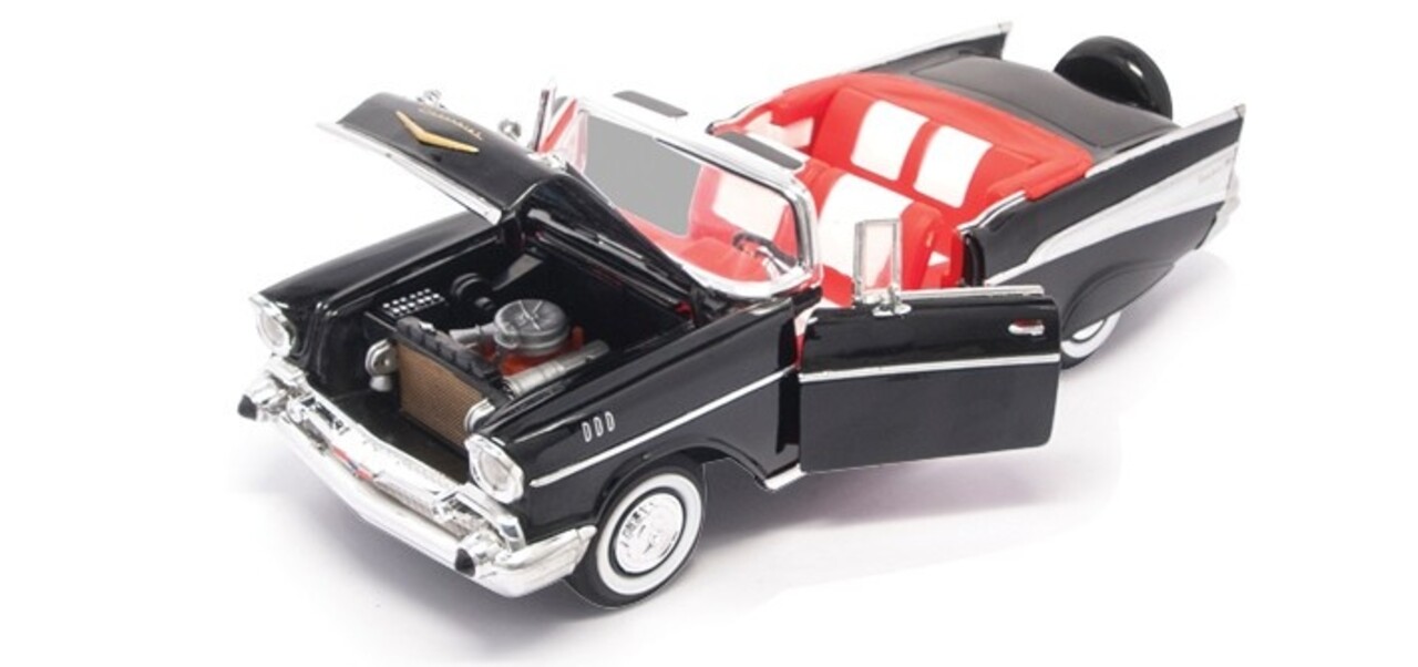 Chevrolet Chevrolet Bel Air Convertible 1957 - 1:18 - Road Signature Chevrolet Chevrolet Bel Air Convertible 1957 - 1:18 - Road Signature