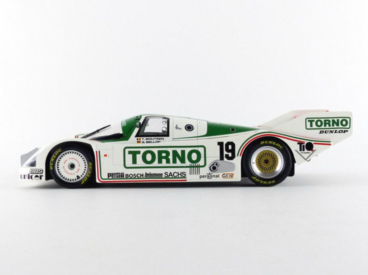 Porsche Porsche 962 C #19 3rd Place 1000km Mugello 1985 - 1:18 - Norev