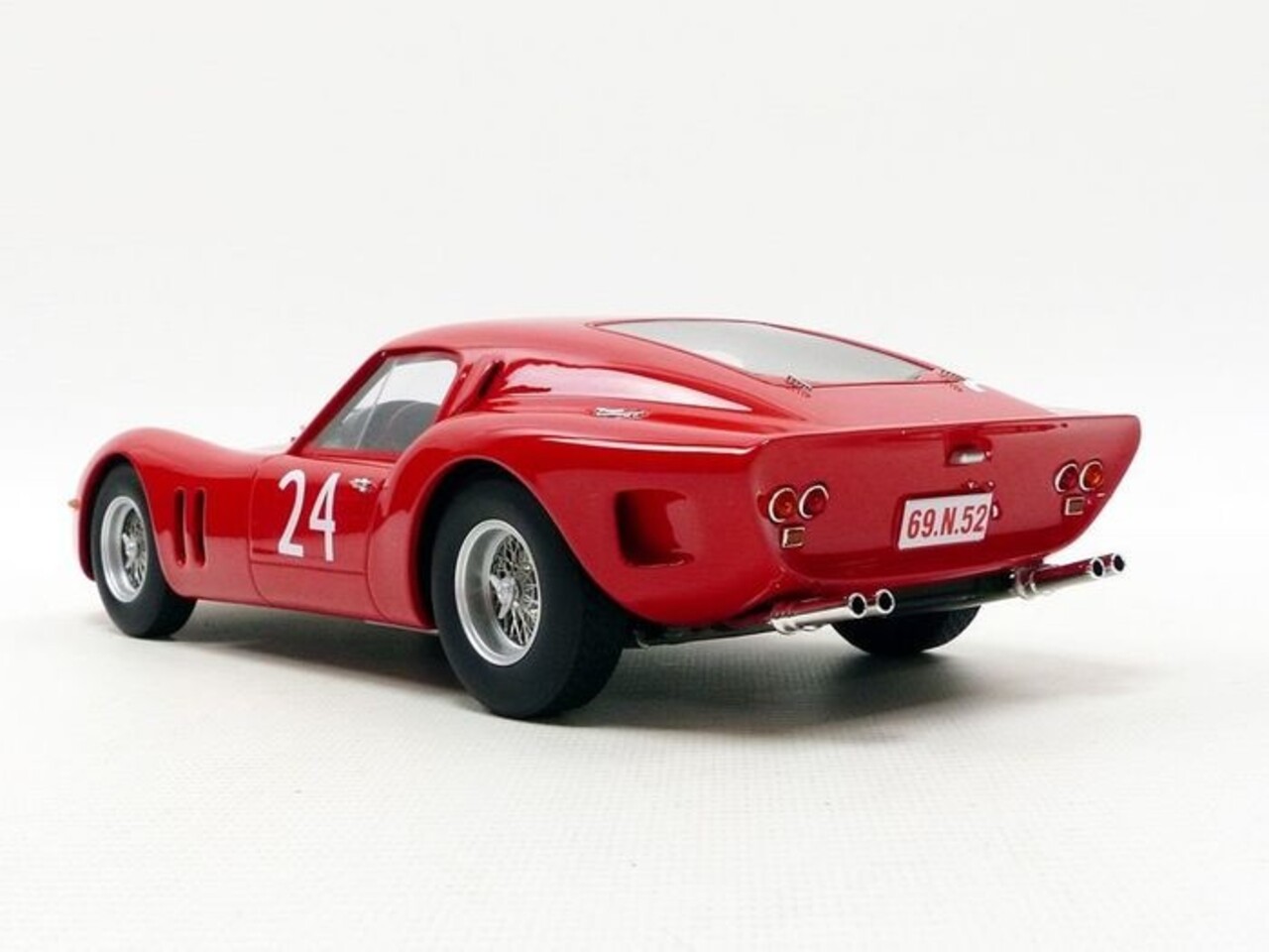 Ferrari Ferrari 250 GT Drogo #24 Le Mans Test 1963  - 1:18 - CMR Classic Model Replicars