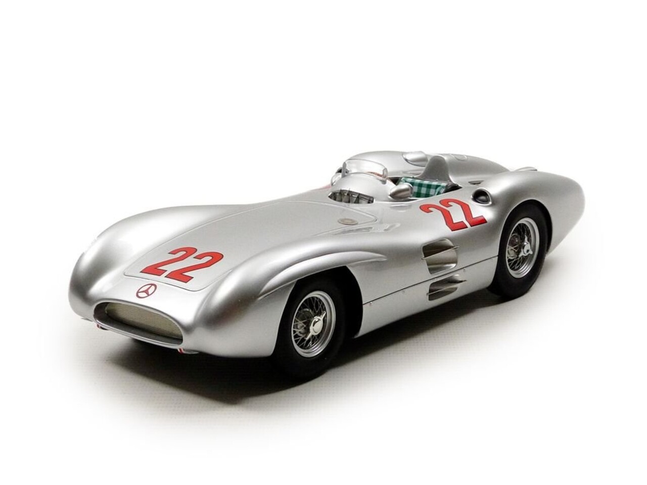 Mercedes-Benz Mercedes-Benz W196 #22 France GP 1954 - 1:18 - CMR Classic Model Replicars
