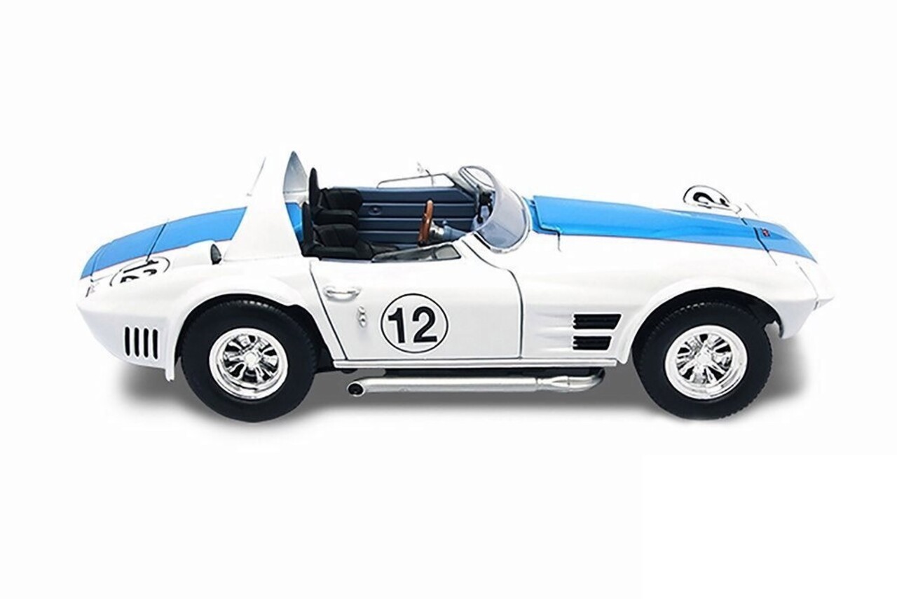 Chevrolet Chevrolet Corvette Grand Sport Roadster #12 1964 - 1:18 - Road Signature Chevrolet Chevrolet Corvette Grand Sport Roadster #12 1964 - 1:18 - Road Signature