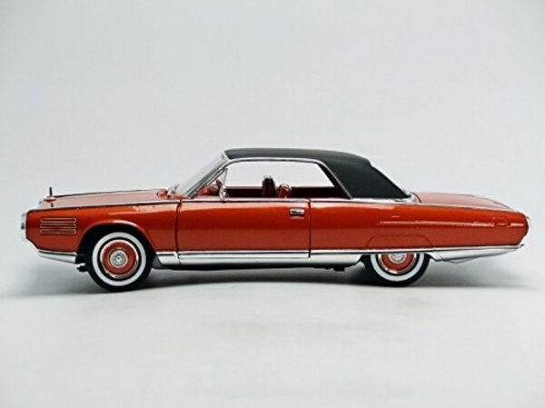 Chrysler Chrysler Turbine Car 1963 - 1:18 - Road Signature