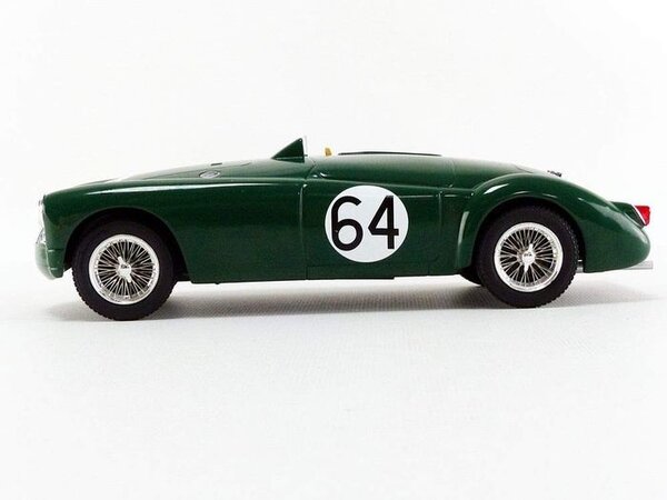 MG MG A EX182 Roadster #64 Le Mans 1955 - 1:18 - Triple 9 Collection