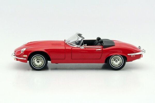Jaguar Jaguar E-Type 1971 - 1:18 - Road Signature