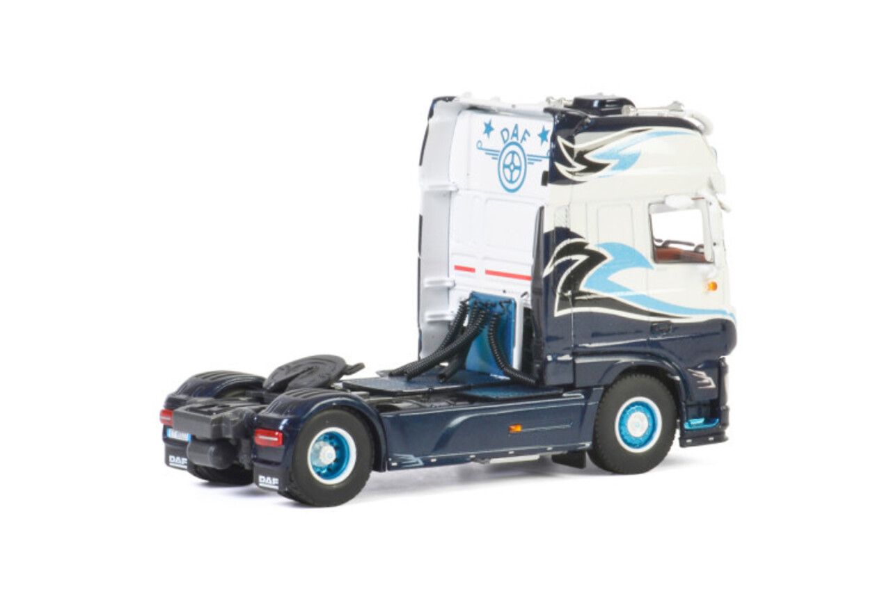 Daf DAF XF Super Space Cab 4x2 'LD Transport' - 1:50 - WSI Models Daf DAF XF Super Space Cab 4x2 'LD Transport' - 1:50 - WSI Models