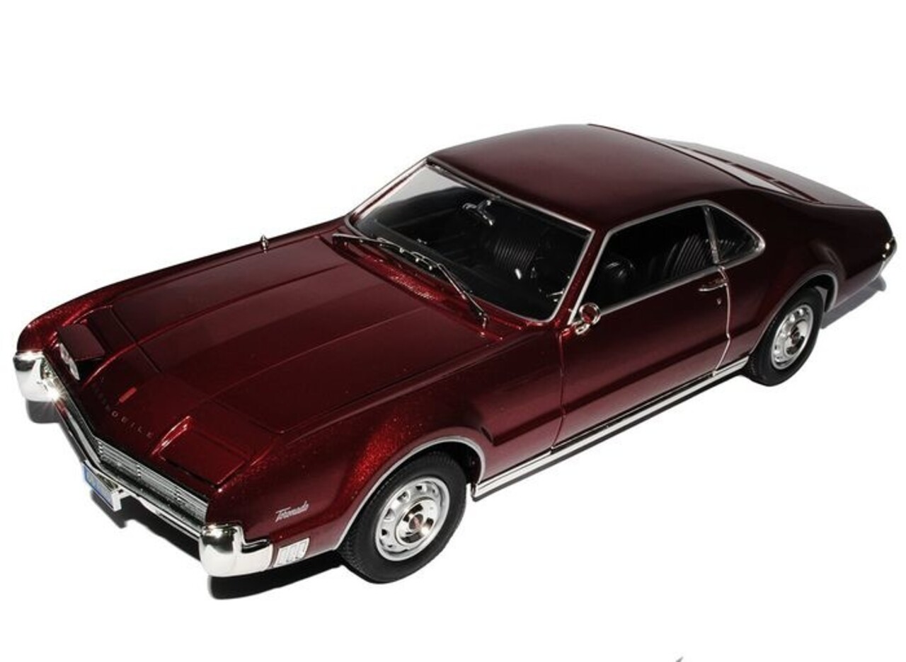 Oldsmobile Oldsmobile Toronado 1966 - 1:18 - Road Signature