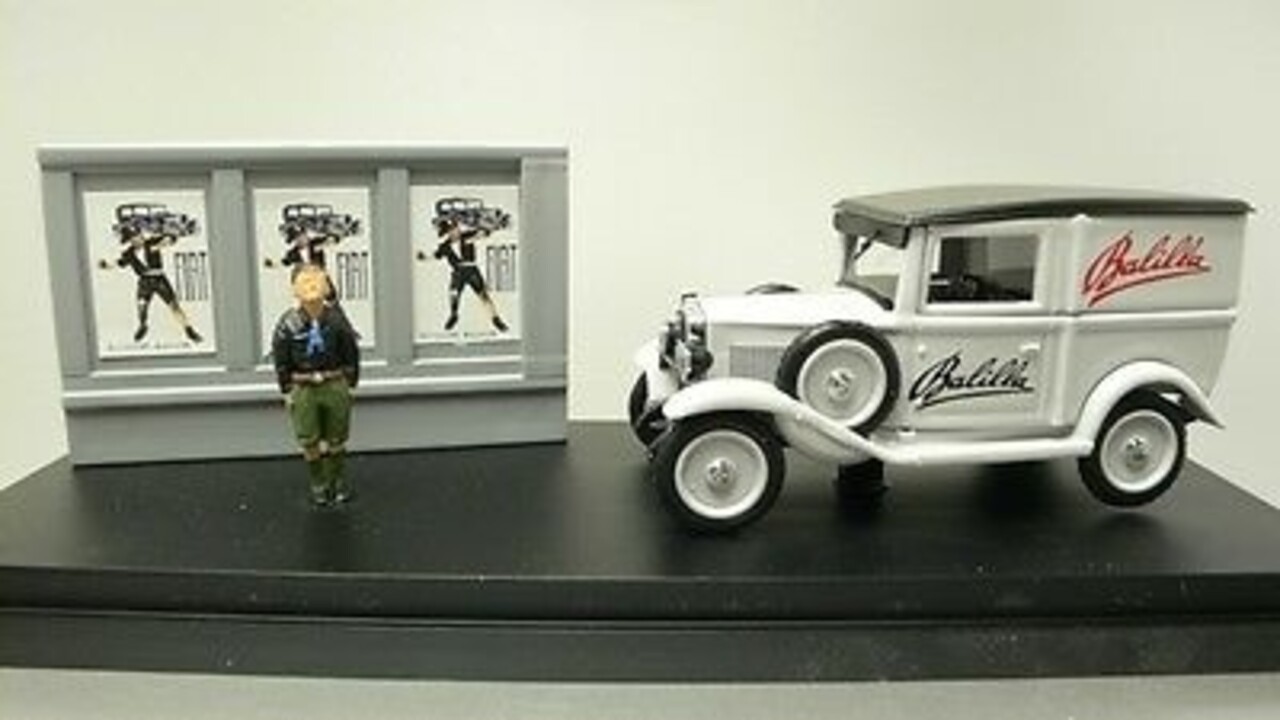 Fiat Fiat Balilla Kasten Werbefahrzeug + Plakatwand + Figur 1935 - 1:43 - Rio