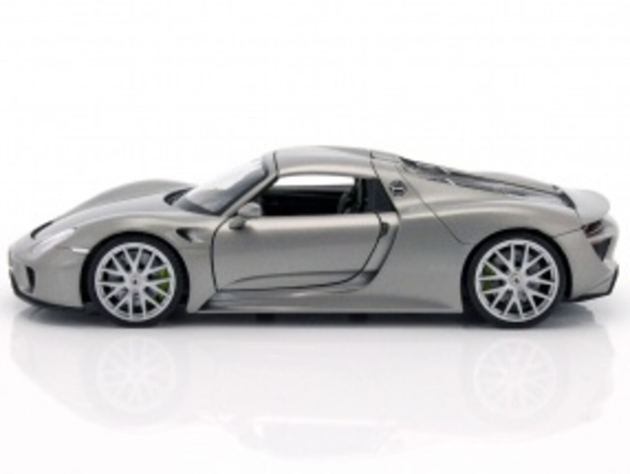 Porsche Porsche 918 Spyder Hard Top 2015 - 1:24 - Welly