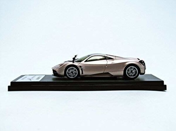 Pagani Pagani Huayra - 1:43 - Welly GT Autos
