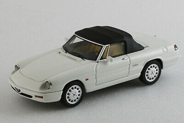 Alfa Romeo Alfa Romeo Spider Cabriolet Soft Top 1990 - 1:43 - Silas Models