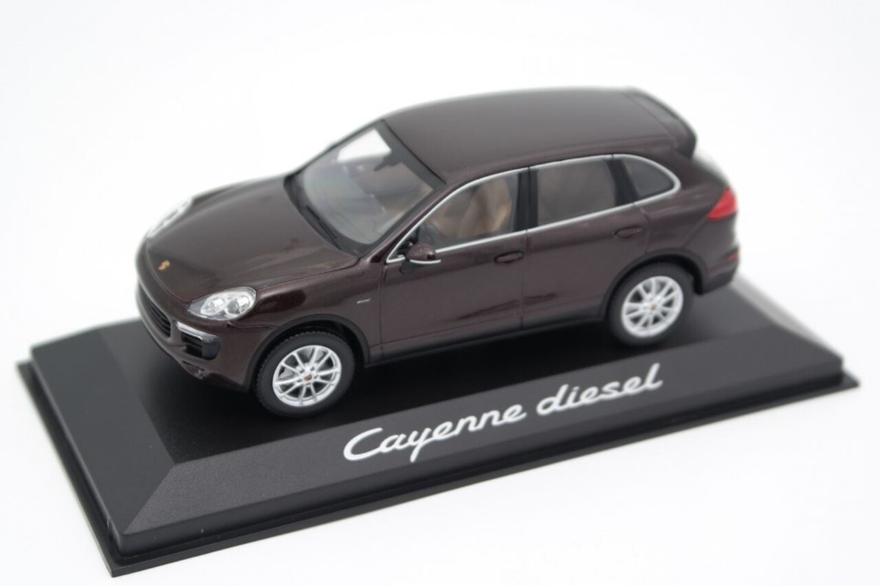 Porsche Porsche Cayenne Diesel - 1:43 - Minichamps Porsche Porsche Cayenne Diesel - 1:43 - Minichamps