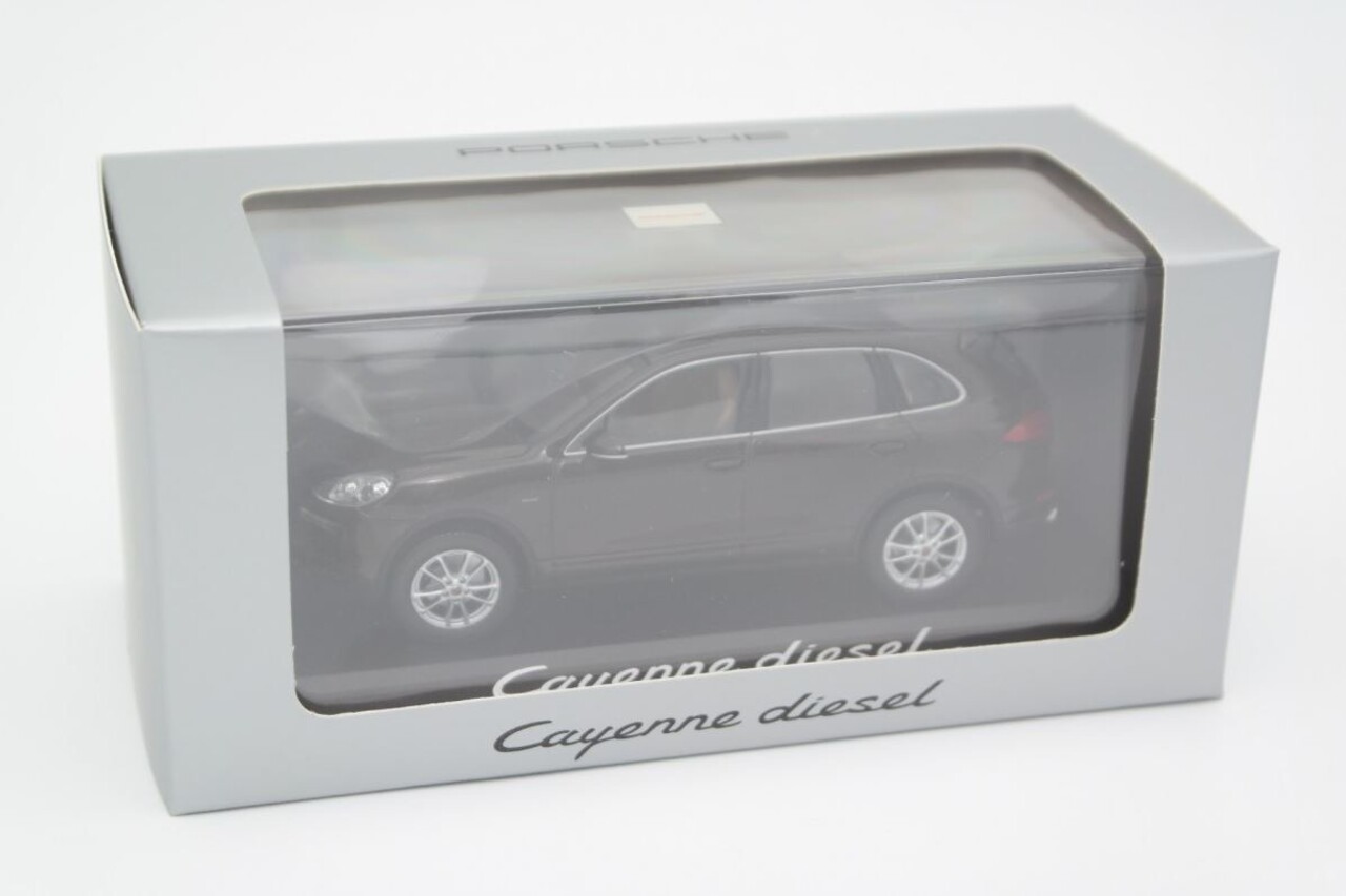 Porsche Porsche Cayenne Diesel - 1:43 - Minichamps Porsche Porsche Cayenne Diesel - 1:43 - Minichamps