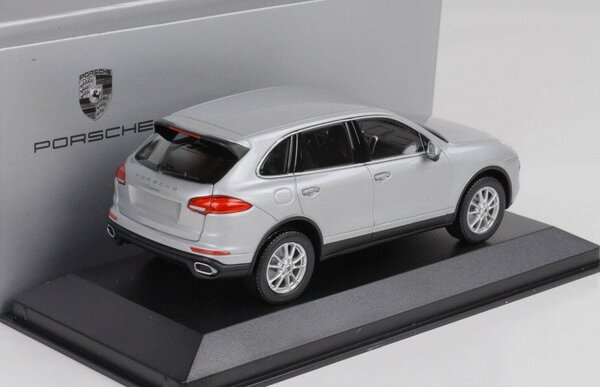 Porsche Porsche Cayenne - 1:43 - Minichamps Porsche Porsche Cayenne - 1:43 - Minichamps