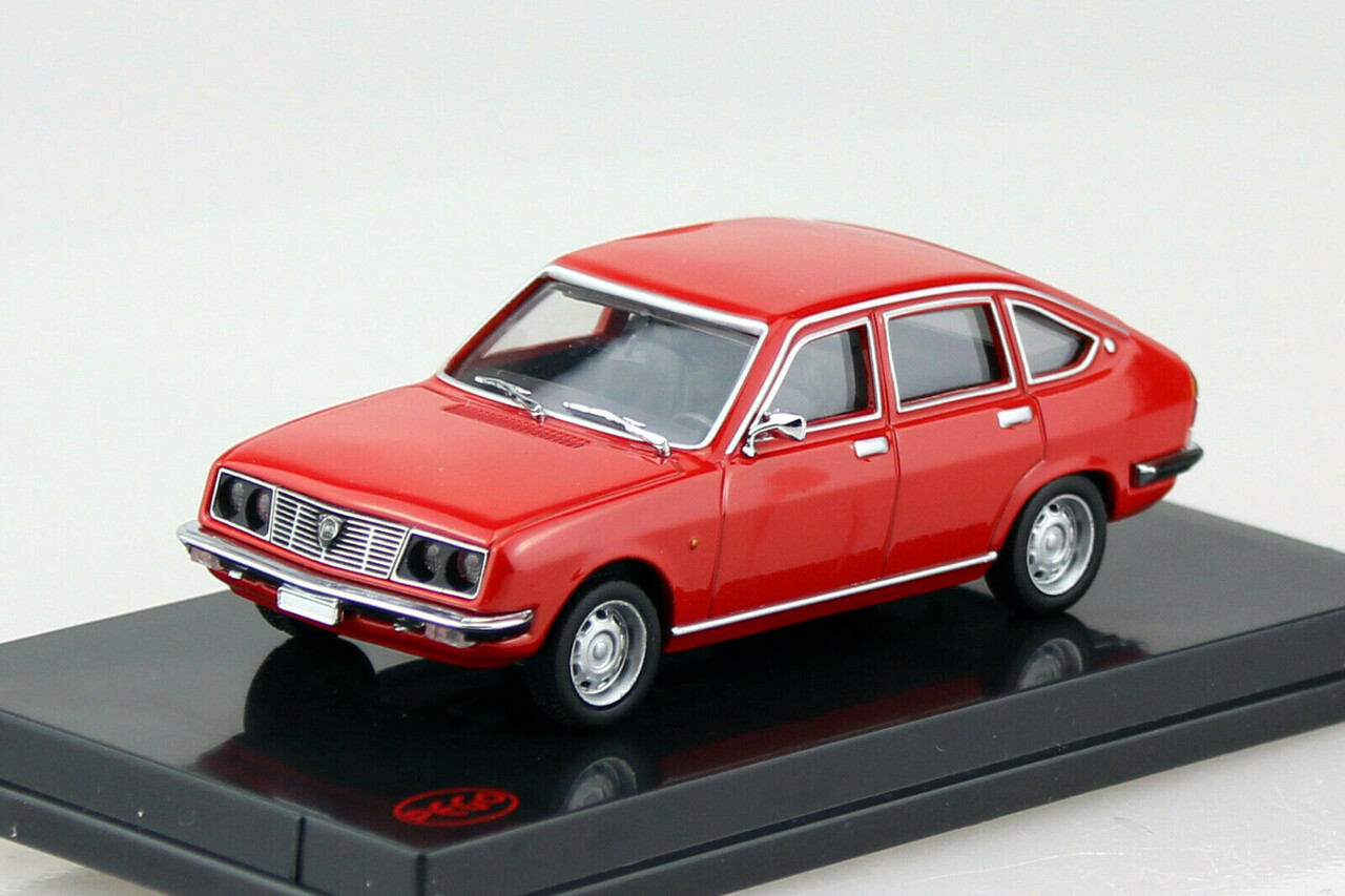 Lancia Lancia Beta Berlina - 1:43 - Pego Lancia Lancia Beta Berlina - 1:43 - Pego