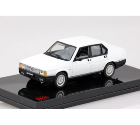 Alfa Romeo Alfa Romeo 90 Super - 1:43 - Pego Alfa Romeo Alfa Romeo 90 Super - 1:43 - Pego