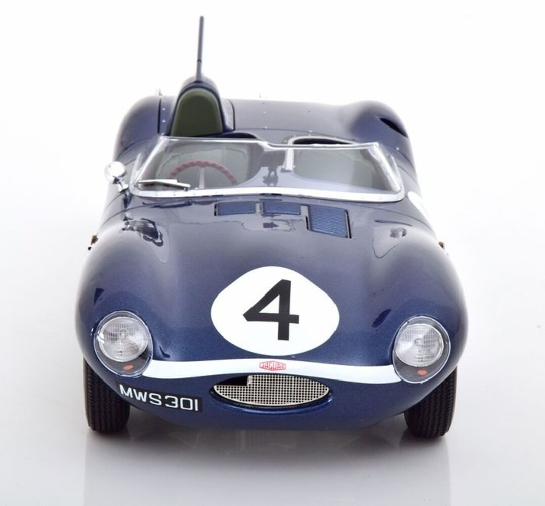 Jaguar Jaguar D-Type #4 Winner 24h Le Mans 1956 - 1:18 - CMR Classic Model Replicars Jaguar Jaguar D-Type #4 Winner 24h Le Mans 1956 - 1:18 - CMR Classic Model Replicars