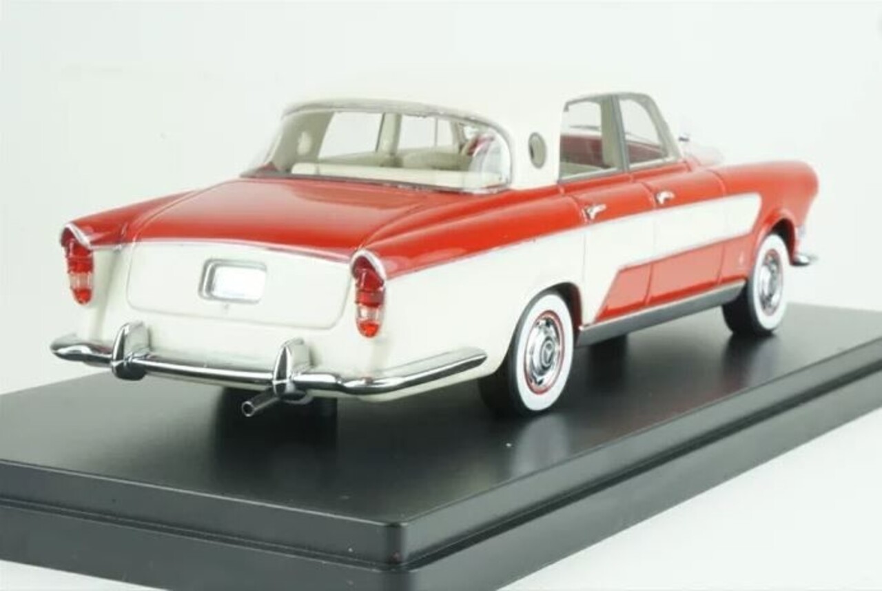 Mercedes-Benz Mercedes-Benz Ghia 300C Berlina - 1:43 - Neo Scale Models
