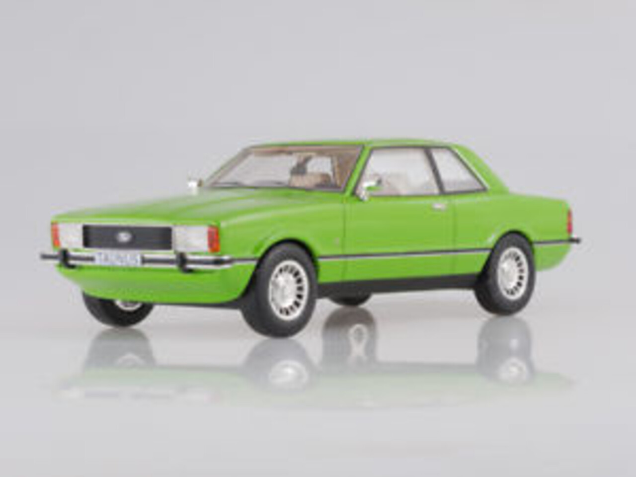 Ford Ford Taunus TC2 1976 - 1:43 - Neo Scale Models