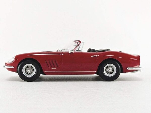 Ferrari Ferrari 275 GTB/4 NART Spyder 1967 (Spoke Rims) - 1:18 - KK Scale