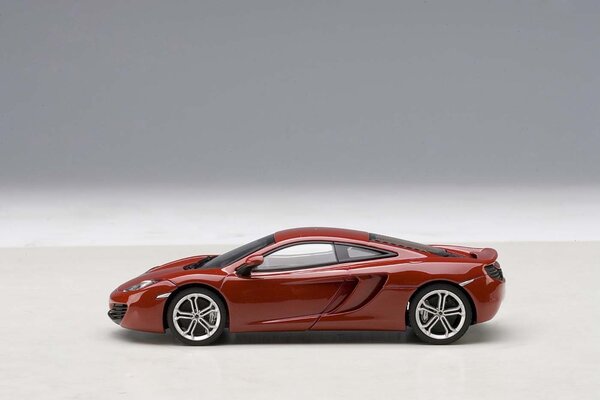 McLaren McLaren 12C - 1:43 - AUTOart McLaren McLaren 12C - 1:43 - AUTOart