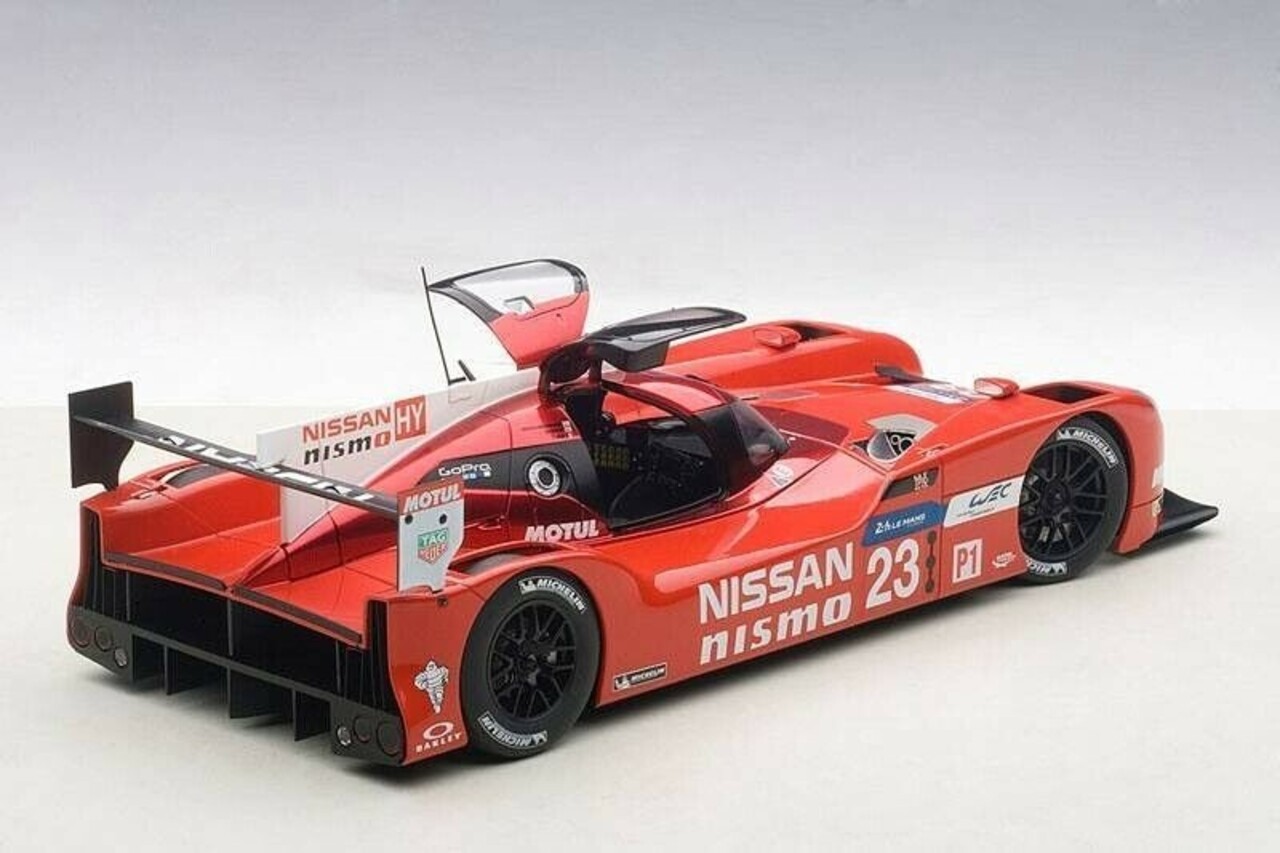 Nissan Nissan GT-R LM Nismo #23 Le Mans 2015 - 1:18 - AUTOart Nissan Nissan GT-R LM Nismo #23 Le Mans 2015 - 1:18 - AUTOart
