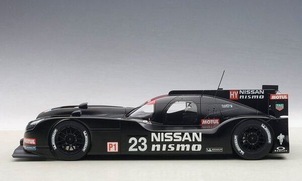 Nissan Nissan GT-R LM NISMO #23 24h Le Mans Test Car 2015 - 1:18 - AUTOart
