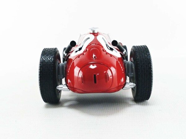 Formule 1 Ferrari Dino 246 #4 Weltmeister Frankreich GP 1958 - 1:18 - CMR Classic Model Replicars Formule 1 Ferrari Dino 246 #4 Weltmeister Frankreich GP 1958 - 1:18 - CMR Classic Model Replicars