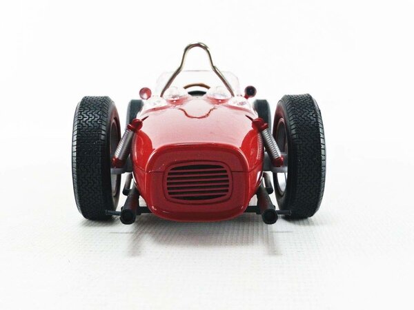 Formule 1 Ferrari Dino 156 Sharknose #38 3rd GP Monaco 1961 - 1:18 - CMR Classic Model Replicars Formule 1 Ferrari Dino 156 Sharknose #38 3rd GP Monaco 1961 - 1:18 - CMR Classic Model Replicars