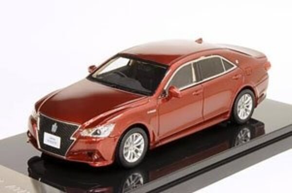 Toyota Toyota Crown Hybrid Athlete S - 1:43 - Kyosho Toyota Toyota Crown Hybrid Athlete S - 1:43 - Kyosho