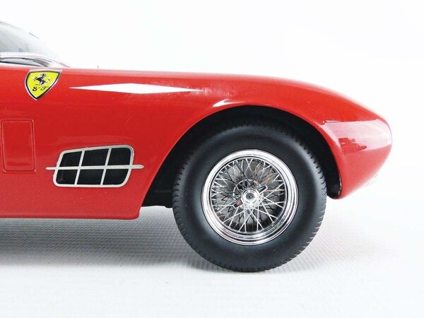 Ferrari Ferrari 250 GT LWB 1957 - 1:18 - CMR Classic Model Replicars