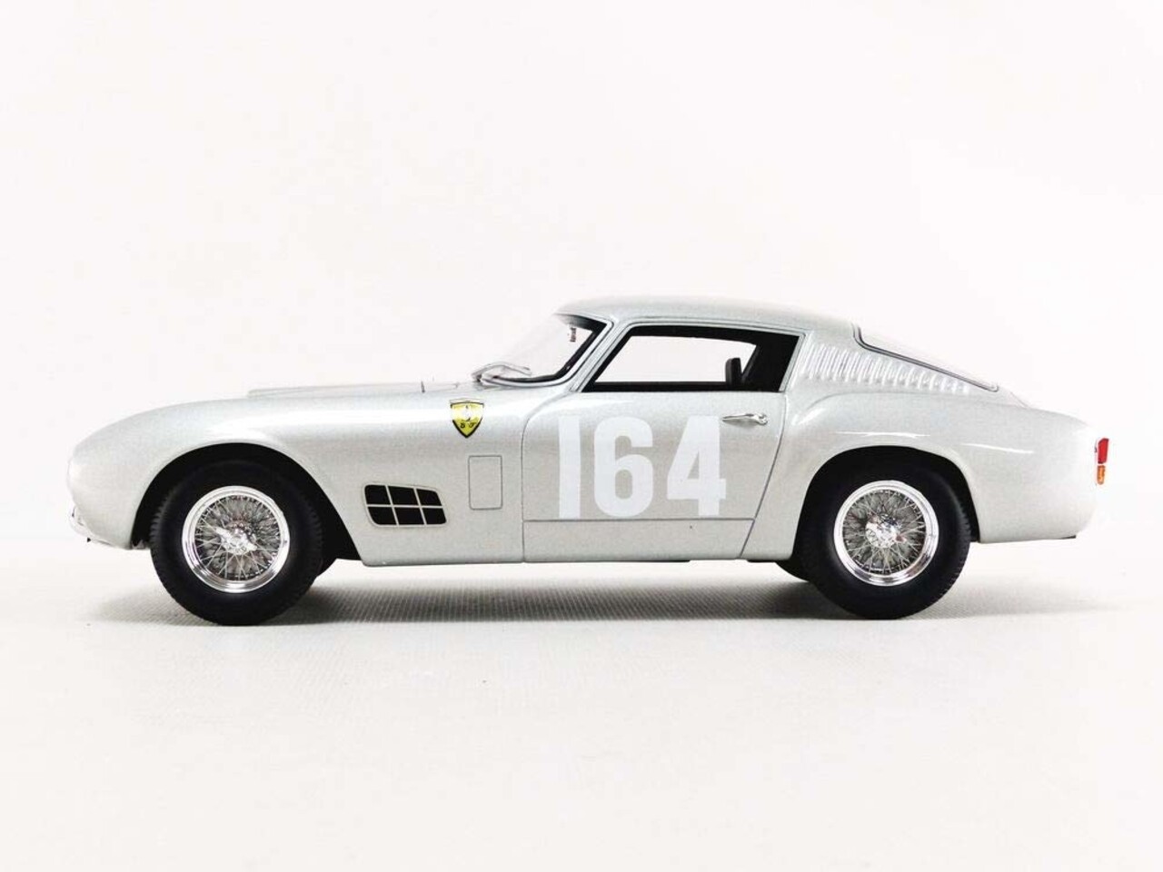 Ferrari Ferrari 250 GT LWB TDF #164 1957 - 1:18 - CMR Classic Model Replicars Ferrari Ferrari 250 GT LWB TDF #164 1957 - 1:18 - CMR Classic Model Replicars