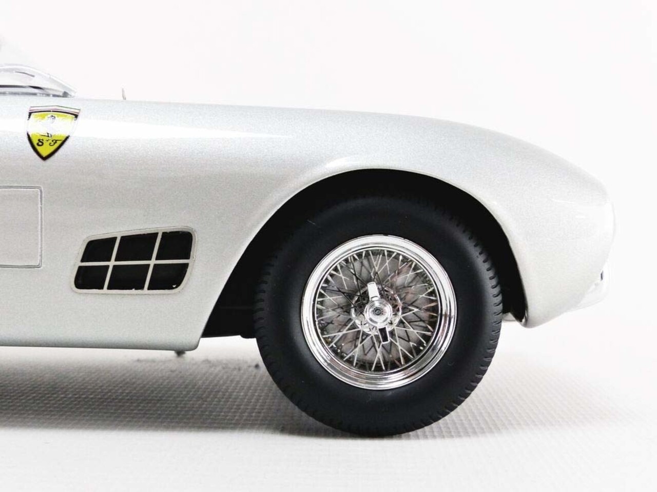 Ferrari Ferrari 250 GT LWB TDF #164 1957 - 1:18 - CMR Classic Model Replicars Ferrari Ferrari 250 GT LWB TDF #164 1957 - 1:18 - CMR Classic Model Replicars