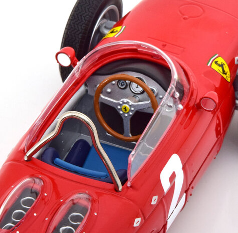 Formule 1 Ferrari Dino 156 Sharknose #2 Winner GP Italy Weltmeister F1 1961 - 1:18 - CMR Classic Model Replicars