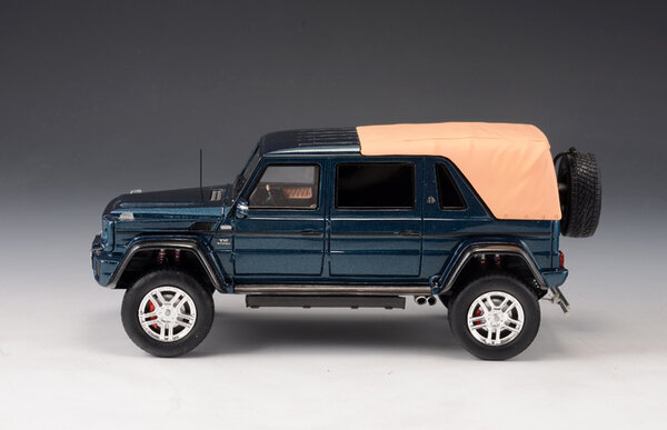 Mercedes-Benz Mercedes-Maybach G650 Landaulet Closed 2017 - 1:43 - GLM (Great Lighting Models)