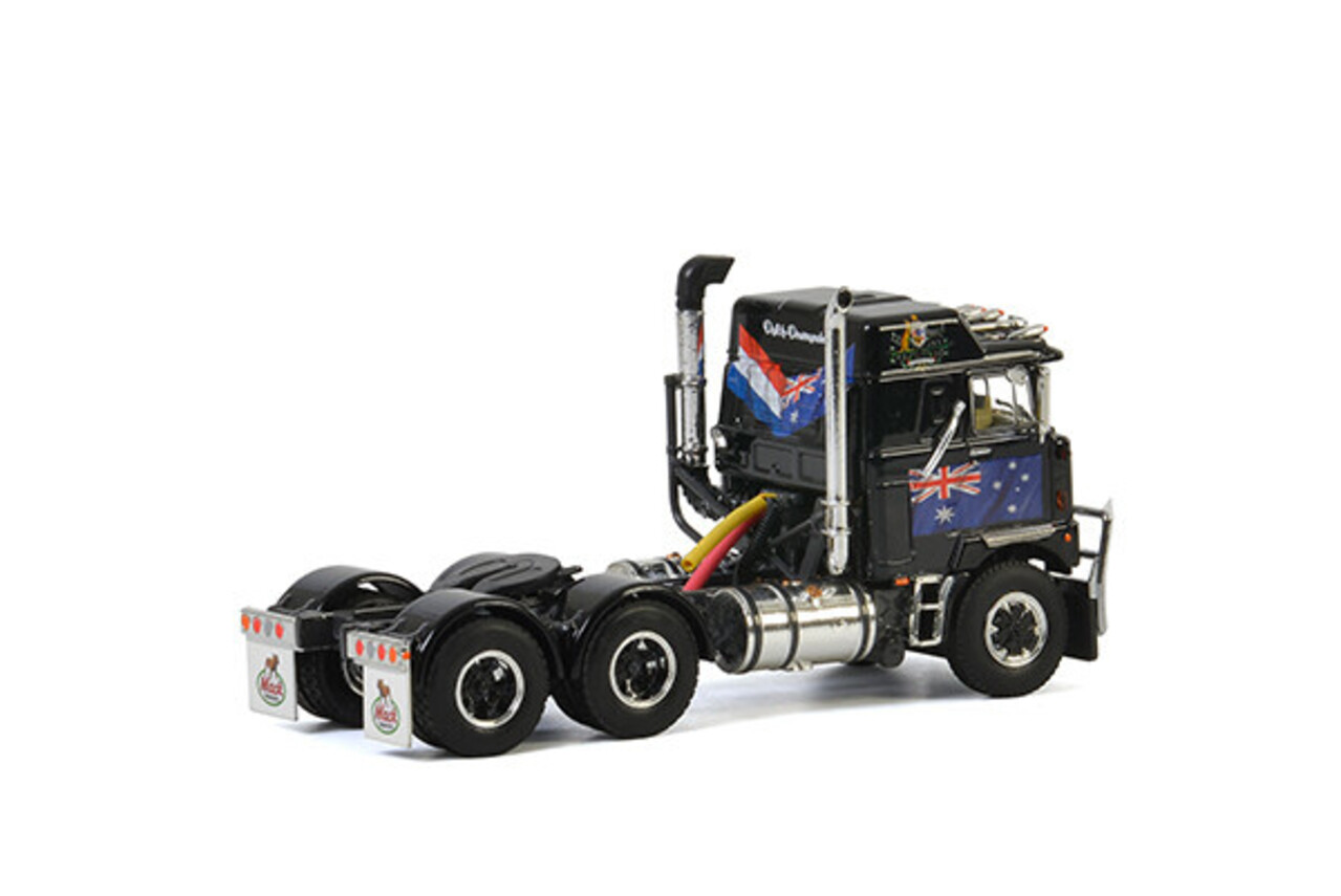 Mack Mack F700 Tractor 6x4 Left Hand Drive - 1:50 - WSI Models Mack Mack F700 Tractor 6x4 Left Hand Drive - 1:50 - WSI Models