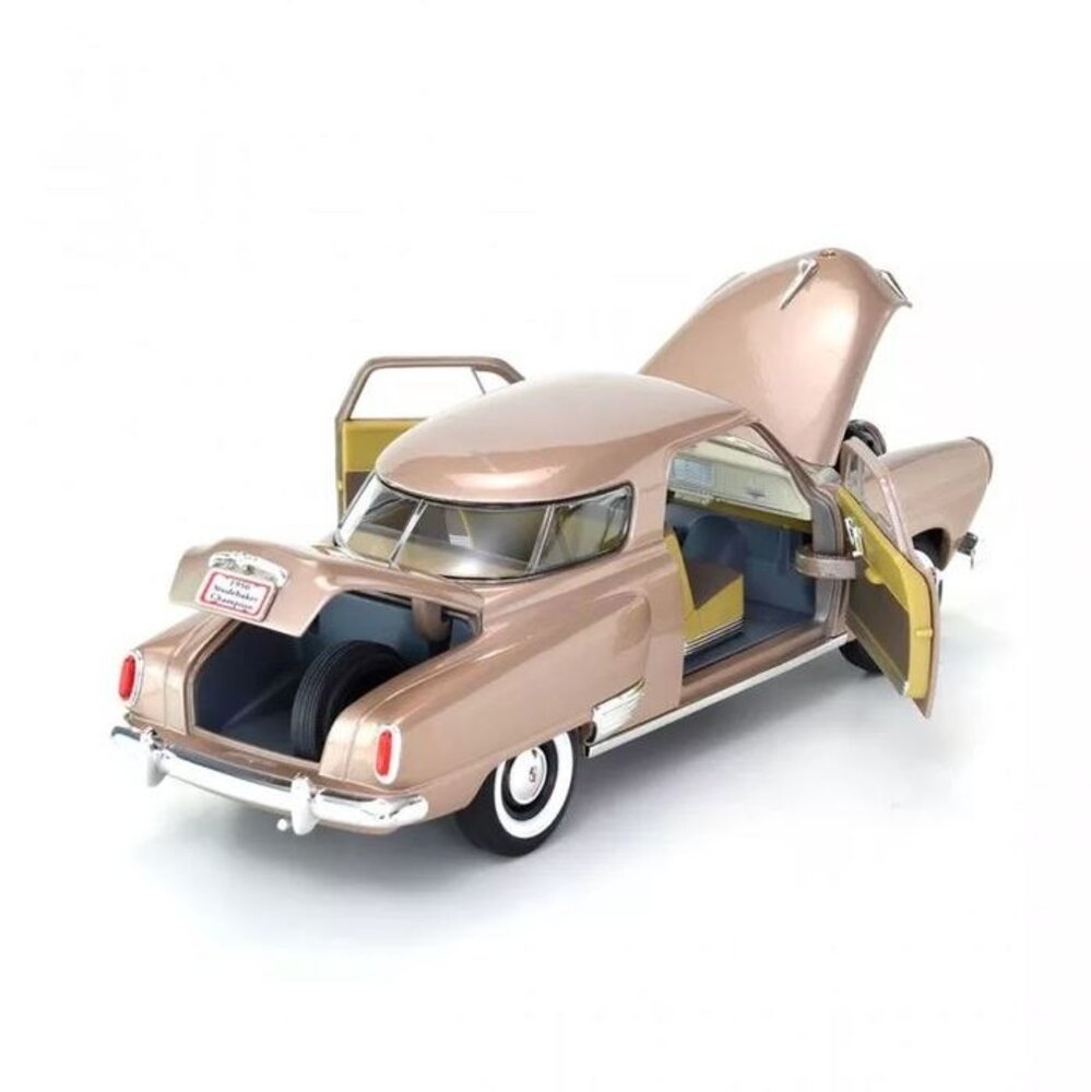 Studebaker Studebaker Champion 1950 - 1:18 - Road Signature