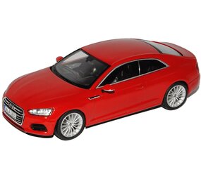 Audi Audi A5 Coupé - 1:43 - Spark Audi Audi A5 Coupé - 1:43 - Spark
