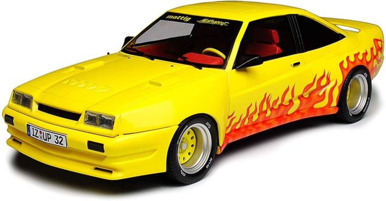 Opel Opel Manta B Mattig - 1:18 - Modelcar Group Opel Opel Manta B Mattig - 1:18 - Modelcar Group