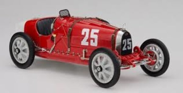 Formule 1 Bugatti Type 35 #25 National Colour Project Portugal 1924 - 1:18 - CMC