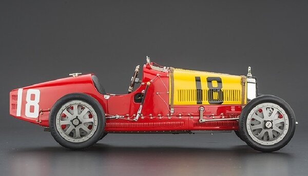 Formule 1 Bugatti Type 35 #18 National Colour Project Spain 1924 - 1:18 - CMC Formule 1 Bugatti Type 35 #18 National Colour Project Spain 1924 - 1:18 - CMC