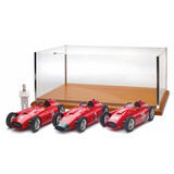 Formule 1 Ferrari  (Set) Ferrari D50 Short Nose #14 GP France 1956 + Ferrari  D50 Long Nose #2 GP Germany 1956 + Ferrari D50 Short Nose #26 GP Italy 1956 + Figure - 1:18 - CMC Formule 1 Ferrari  (Set) Ferrari D50 Short Nose #14 GP France 1956 + Ferrari  D50 Long Nose #2 GP Germany 1956 + Ferrari D50 Short Nose #26 GP Italy 1956 + Figure - 1:18 - CMC