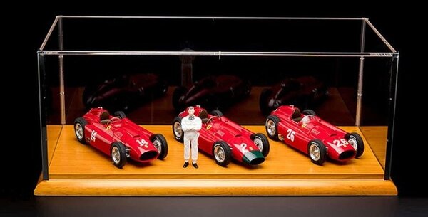 Formule 1 Ferrari  (Set) Ferrari D50 Short Nose #14 GP France 1956 + Ferrari  D50 Long Nose #2 GP Germany 1956 + Ferrari D50 Short Nose #26 GP Italy 1956 + Figure - 1:18 - CMC