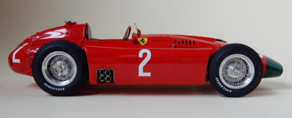 Formule 1 Ferrari D50 Long Nose #2 GP Germany 1956 - 1:18 - CMC